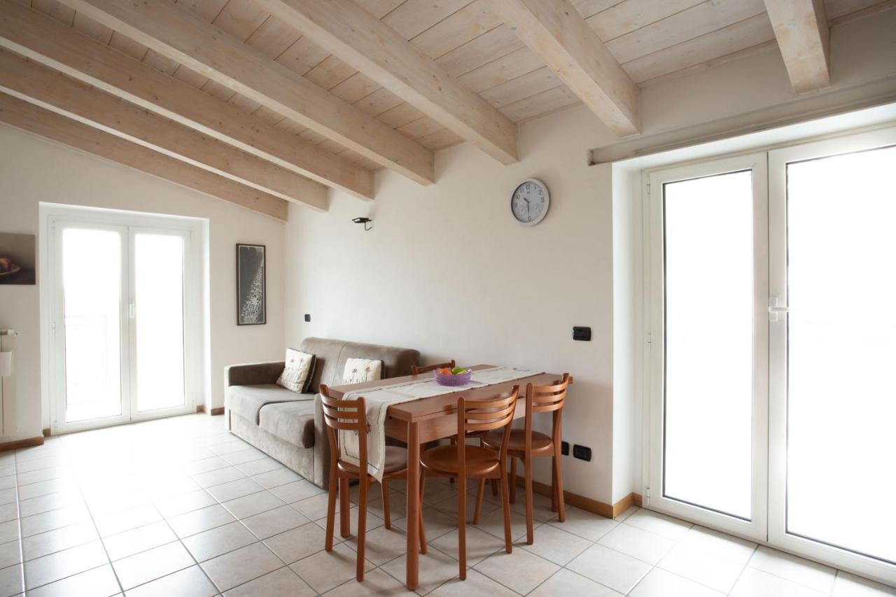 Casa Vacanze Valeria Sondrio Exteriér fotografie