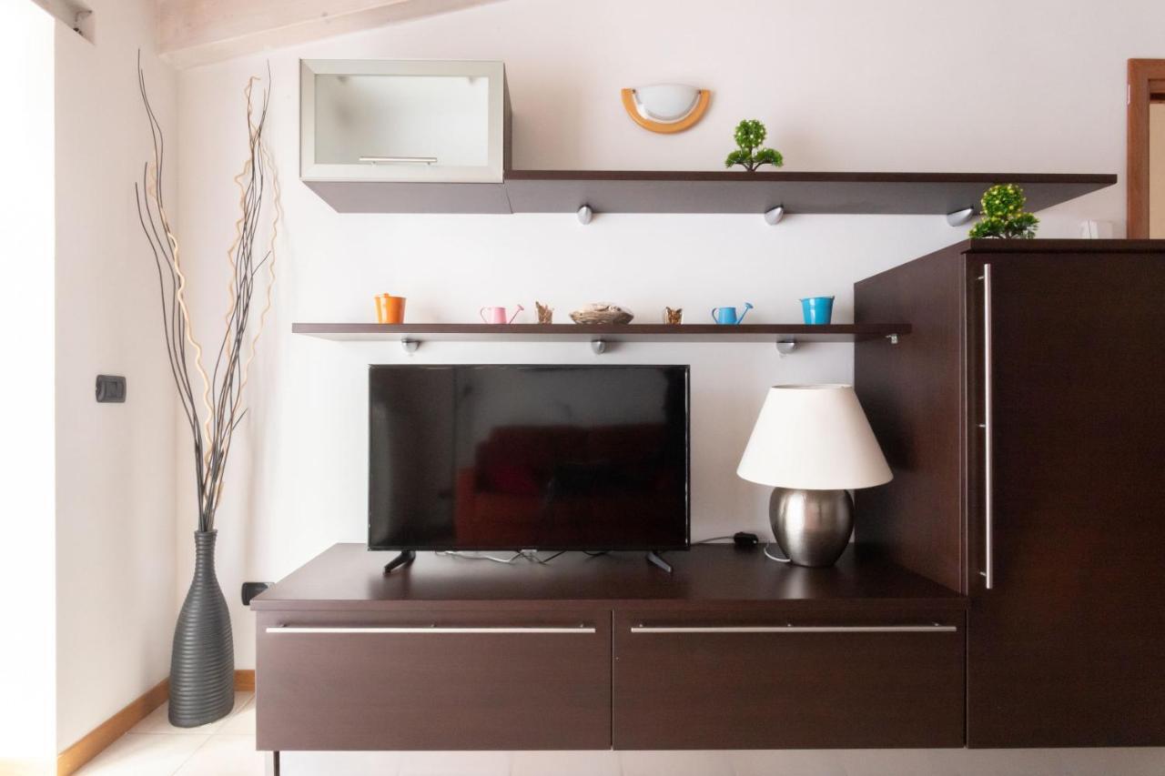 Casa Vacanze Valeria Sondrio Exteriér fotografie