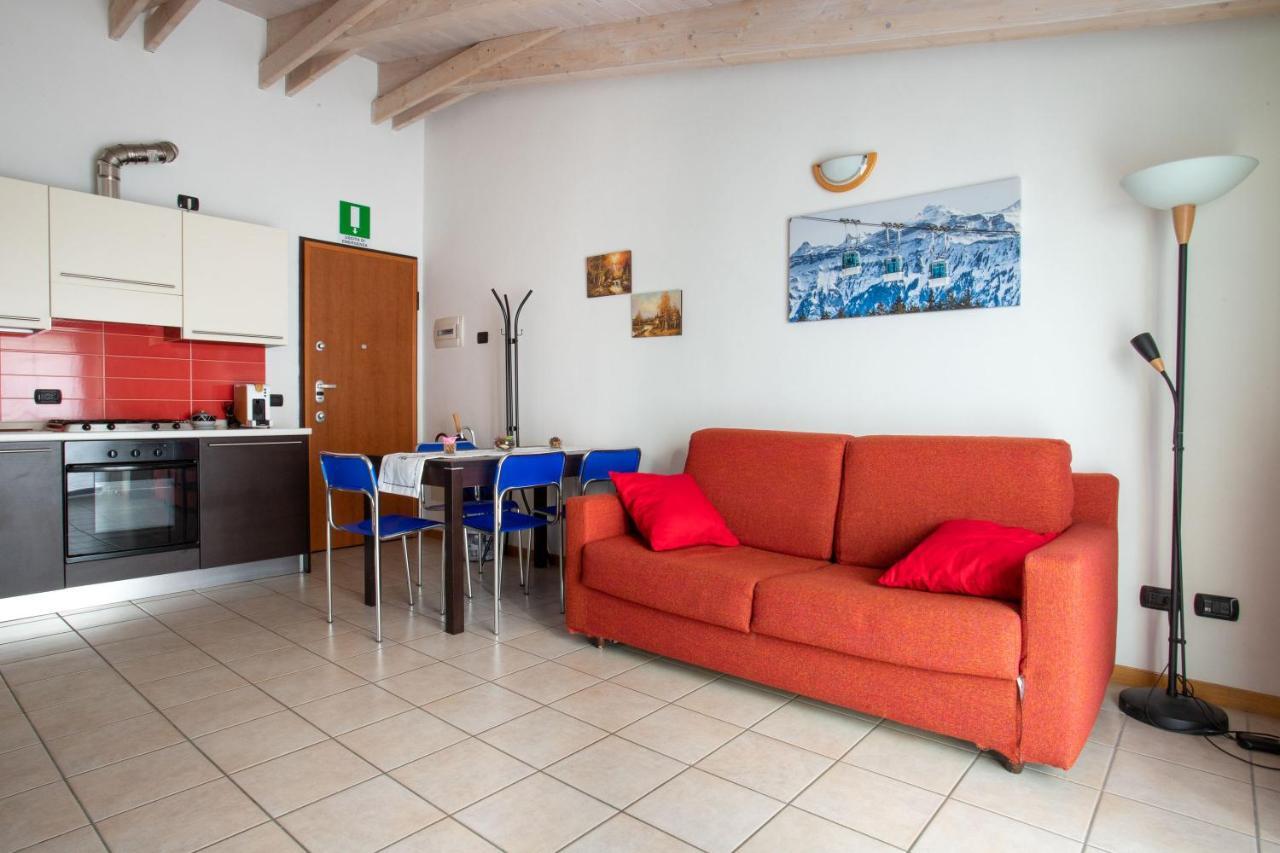 Casa Vacanze Valeria Sondrio Exteriér fotografie