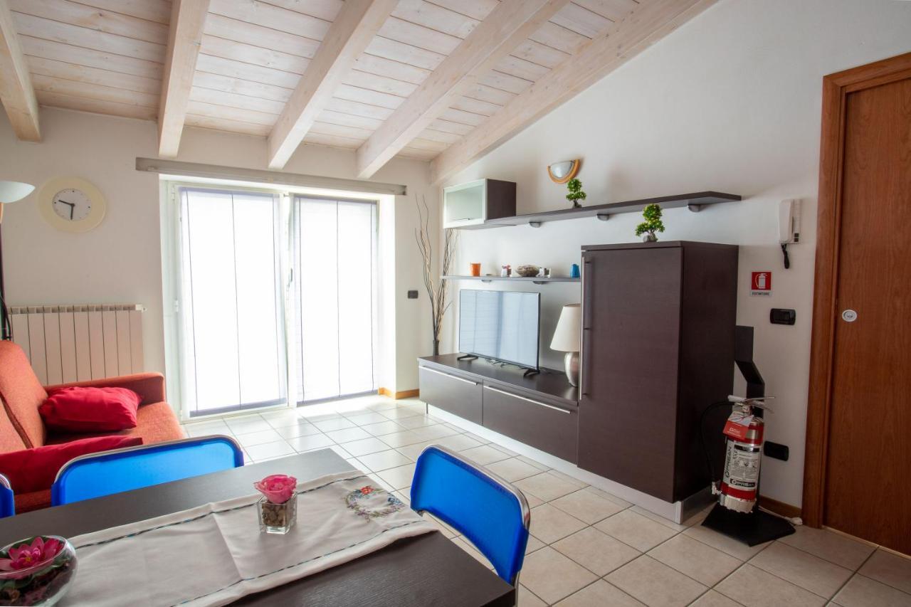 Casa Vacanze Valeria Sondrio Exteriér fotografie